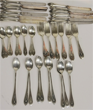 48 Pieces of Lunt Mount Vernon Sterling Silver - Monogrammed M  12 - 4 Piece Place Settings - including Dinner Fork,  Dinner Knife, Tea Spoon, and Iced Tea Spoons - Only 6 Knives are...