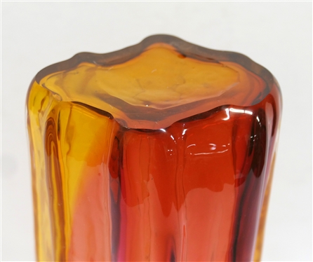 Beautiful Red and Orange Artist Signed and Dated ''15 Art Glass Vase - Fluted Sides - Red and Oranges Panels - Abstract Form - Vase Measures 9 1/4 Tall 4 1/2 Across