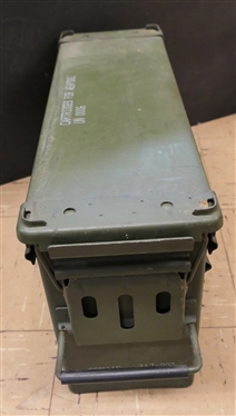 Large Military Ammo Can - For 32 Cartridges of 40mm 