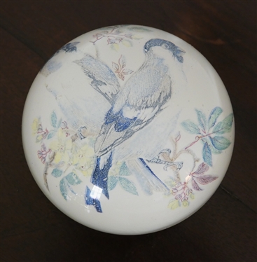Murano Art Glass Paperweight with Birds Inside Measures 2 Tall 3 1/2 Across