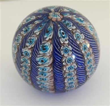 Beautiful Purple and White Threaded Millefiori Flower Paperweight - Measures 3 Tall 