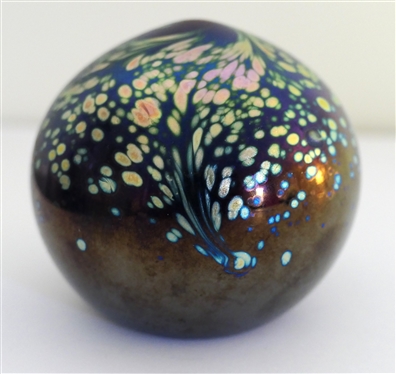 Fiske ''96 Artist Signed Art Glass Paperweight - Amethyst Iridescent - Measures 2 1/2 