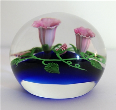 Steven Lundberg - Lundberg Studios - 1991 Artist Signed Art Glass Paperweight with Pink and White Flowers and Green Vines - Paperweight Measures 2 1/2 Tall 3 Across