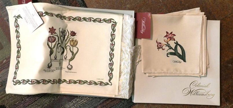 Colonial Williamsburg Table Linens - All New with Original Tags -4 Besler Tulip Botanical Cloth Napkins and 4 Matching Placemats 