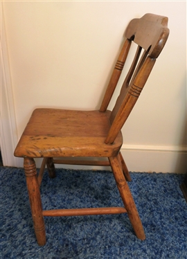 Plank Bottom Chair - Fiddle Back - Turned Front Legs - Splayed Back Legs - Very Sturdy 