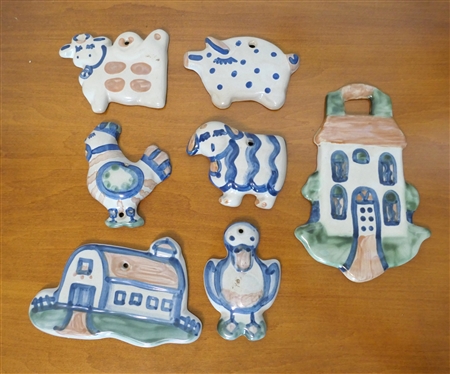 7 - MA Hadley Hand painted Pottery Barn Yard Plaques including Farm House, Barn, Rooster, Cow, Sheep, Pig, Duck  - House Measures 7 By 4 