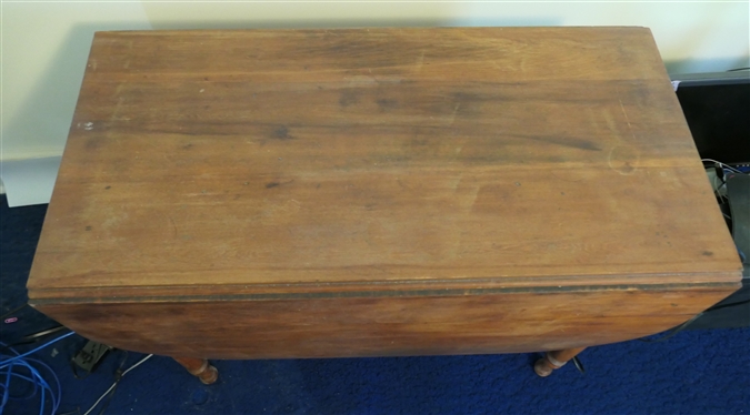 Sheraton Drop Leaf Table - Hand Turned Legs - Rounded Leaves - Table Measures 29 Tall 19 by 39 Leaves are 14 1/2 
