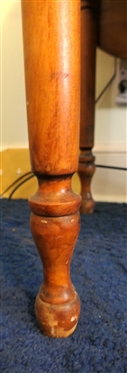 Sheraton Drop Leaf Table - Hand Turned Legs - Rounded Leaves - Table Measures 29 Tall 19 by 39 Leaves are 14 1/2 