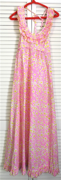 "The Lilly" Lilly Pulitzer INC. Vintage Maxi Halter Dress - Pink with White and Yellow Daisies - Size 6 - All Original Tags 