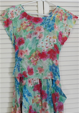 Vintage St. Simon Watercolor Floral Dress - With Pockets - Button Back - Ties At Waist - Measures 17 Across Chest