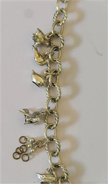 Black Onyx and Pearl Necklace with 14kt Gold Clasp - in Original Belk & Co. Presentation Folio - Necklace Measures 18 Long 