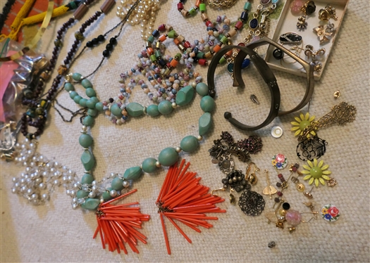 Large Lot of Costume Jewelry including Copper Bracelets, Wood Necklaces, Beaded Necklaces, Handmade Beads, Rhinestones, Brooches, Earrings, Pins, Cows, Animals, 