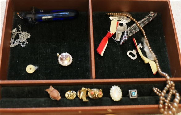 Large Lot of Vintage Costume Jewelry Necklaces, Earring, Brooches, Gold Tone Jewelry, Rings, Pins, Patriotic Pins, Owls, and More