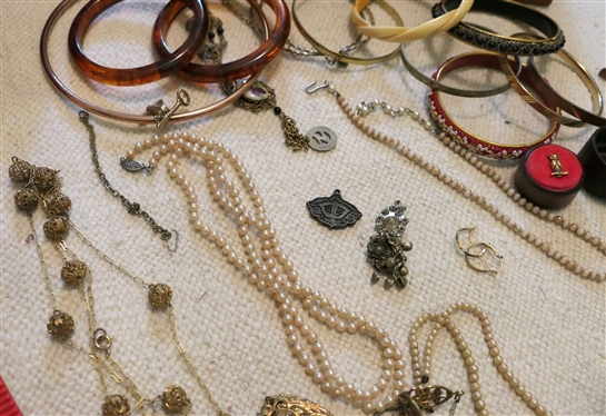 Large Lot of Vintage Costume Jewelry Necklaces, Earring, Brooches, Gold Tone Jewelry, Rings, Pins, Patriotic Pins, Owls, and More