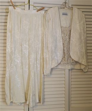 Jo Ed Sophisticates Cream 3 Piece Set - Lace Tank with Gold Underlayer, Floral Satin Skirt and Jacket with Crystal Trim - Size 6 - Some Spots From Storage  