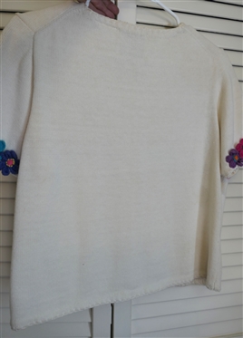 Michael Simon New York - Short Sleeve Sweater -- White with Floral Band and Sleeves - Size Medium 