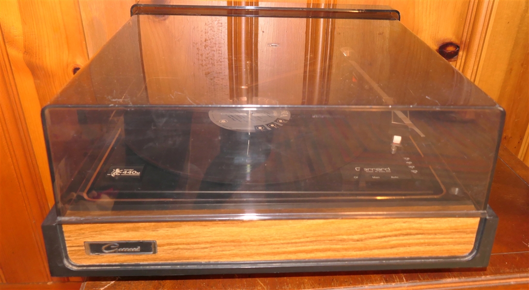 Garrard Turn Table - Model 440 M - Very Clean 