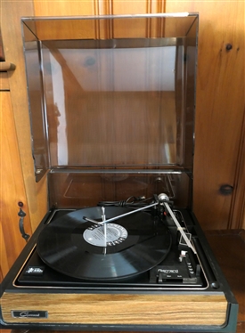 Garrard Turn Table - Model 440 M - Very Clean 