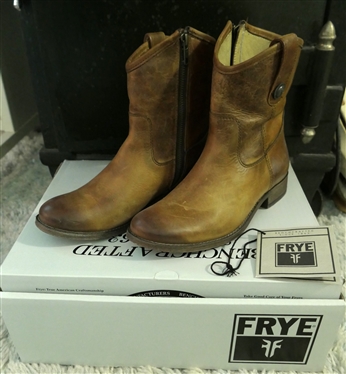 Frye Melissa Button Short Cognac Color Leather Boots - Size 6.5 - With Original Box