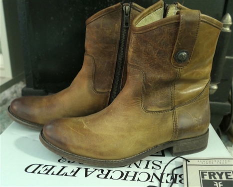 Frye Melissa Button Short Cognac Color Leather Boots - Size 6.5 - With Original Box