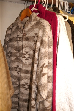 Choice From Coat Closet - Coats, Scarves, Etc.  - Woolrich, Jogging Suit, Scarves, Jackets, 