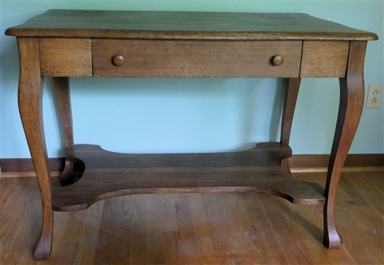Nice Quarter Sawn Oak Library Table  Spade Feet - Fluted Edges - Single Dovetailed Drawer in Center - Table Measures 29" tall 42" by 26"