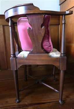 Nice Corner Chair - Shield Back - Cross Rail Stretchers - Queen Anne Style Legs and Feet - Bargello Upholstered  Seat and Matching Throw Pillow 
