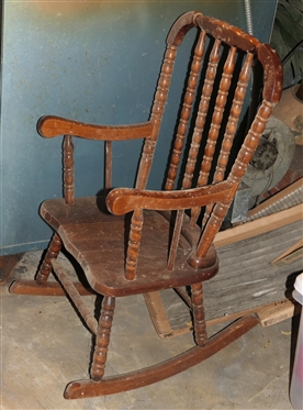 Wood Rocking Chair 