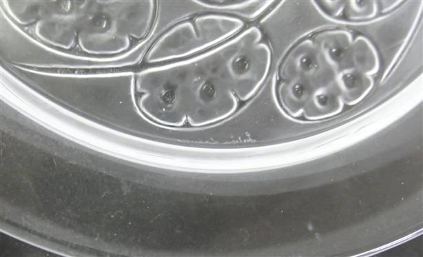 2 Lalique Annual Plates - 1973 Petit Geai (Jayling) and 1974 Sous D''Argent (Silver Pennies)