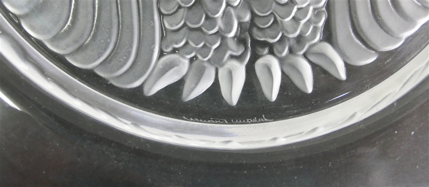 2 Lalique Annual Plates - 1975 Duo De Poisson (Fish Duet) and Aigle (Eagle)