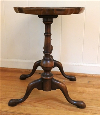 Queen Anne Style Pie Crust Top Tea Table / Candle Stand - Queen Anne Style Feet - Burl Table Top - Table is 18 3/4 Tall 18 3/4 by 13 1/2 