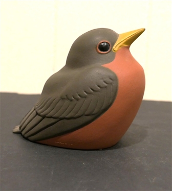 Young Robin By Nicodemus - 1971 Ebonlite - Composite Robin Figure - 3 1/2 Tall 3 1/2 Long