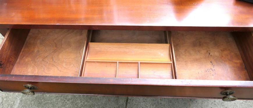 Mahogany Dresser with 3 Dovetailed Drawers - Solid Ends - Column Style Reeded Pilasters - Dresser is 36 tall 46 by 21 