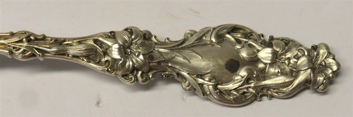 Whiting Lily 1902 Pattern  9 Sterling Silver Berry  / Serving Spoon - Gold Washed Bowl - Incredible Detail - 121.6 Grams 