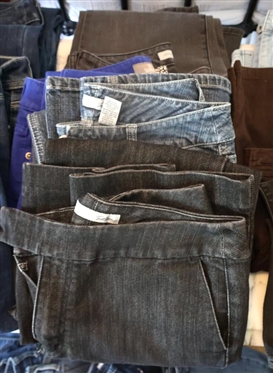 11 Chicos Pants - Jeans, Trousers, Embellished Denim, Corduroy  - Sizes 00, 0 and 0.5