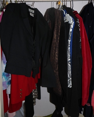 12 Pieces of Clothing Spiegel Blazer, Jaclyn Smith, Elementz, Chicos, Paul Harris Sport, Etc. 