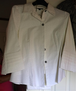 Penta White Jacket and Trouser Set and Black and White Blazer - White Jacket Size 6, Pants Size 8 - Black and White Jacket Size 4