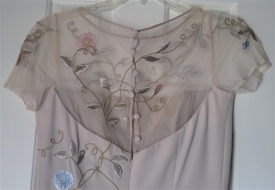 Maggy London Vintage Embroidered Dress  - Off White with Embroidered Flowers and Vines - Size 4