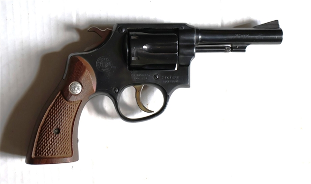 Taurus Brazil 38 Special Revolver - Gold Trigger and Hammer - Gun Transfer for VA Residents at RAM Arms Mt. Hermon, VA - NC Residents Pickup at Winsteads Auction in Yanceyville By Appointment 