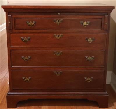 Craftique Furniture Mahogany Chippendale Style Mary Washington Chest - Solid Mahogany Chest with Dovetailed Drawers - Bracket Feet - Felt Line Divided Top Silver Drawer with Original Craftique...
