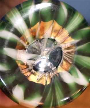 Beautiful Lundberg Studios Contemporary Art Glass Vase Moire Fern Petite Classic Number 070629 - Beautiful Vase with Original Certificate - Vase is 7 1/4 Tall 
