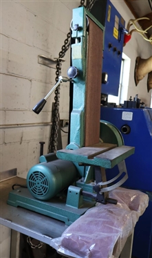 Saturday October 10th 9:00am - LIVE ONSITE Auction - Edwards Brothers Race Shop - Middleburg, NC - Pictures and Listing Represent a Small Portion of Items Being Sold - Absentee Bids Accepted 