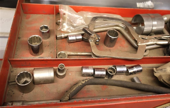 Saturday October 10th 9:00am - LIVE ONSITE Auction - Edwards Brothers Race Shop - Middleburg, NC - Pictures and Listing Represent a Small Portion of Items Being Sold - Absentee Bids Accepted 