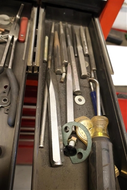 Saturday October 10th 9:00am - LIVE ONSITE Auction - Edwards Brothers Race Shop - Middleburg, NC - Pictures and Listing Represent a Small Portion of Items Being Sold - Absentee Bids Accepted 