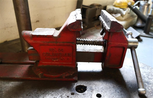3/4 Special Duty Drill Press - Skill Drill with Columbia NO. 4 Vise - Drill is Model 121 6 amp