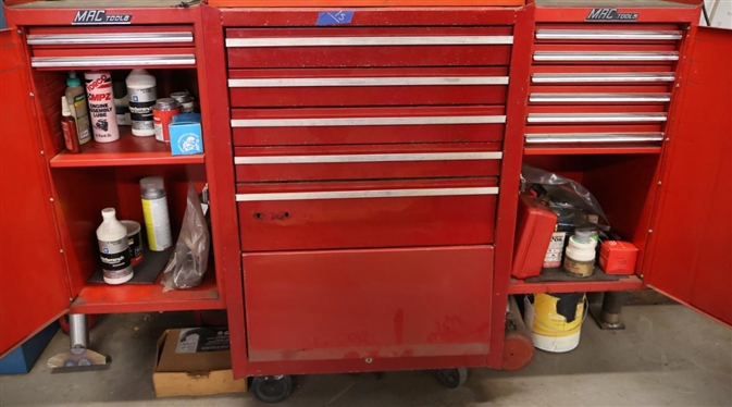 MAC Tools  Tool Chest - 5 Drawers 2/ Cabinets at Bottom Plus 2 Cabinets on Ends - Right Cabinet Has 6 Drawers Center Chest is 40 Tall 27 by 18 1/2  End Cabinets are 28 Tall 15 By 17 - NO...
