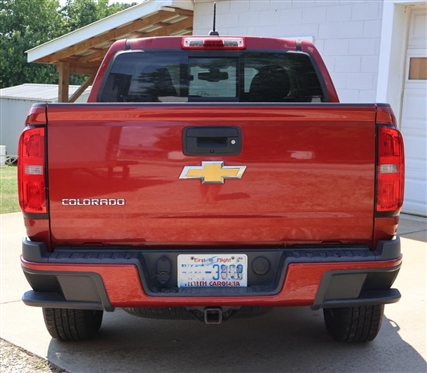 2016 Chevrolet Colorado Z71 Off Road - 4x4 Truck with less than 115,000 Miles, Super Clean with Leather Interior, Running Boards, Good Tires - Still Smells New!