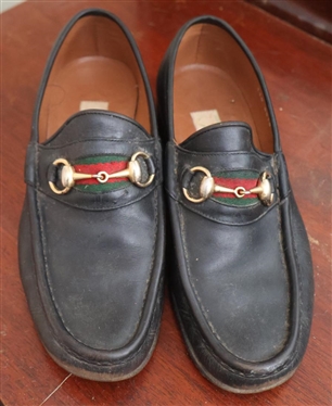 Vintage Gucci Horsebit Loafers with Red and Green Band - Made in Italy Size 39 1/2 M - Worn Condition 