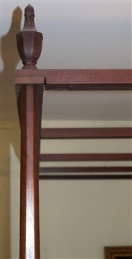 Henkel Harris Virginia Galleries Mahogany Poster Bed - Urn Finials with Canopy Frame At Top with Wood Rails - Queen Size - NO BEDDING 