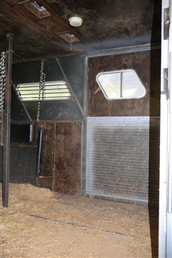 1979 Gore 4 Horse Head to Head Horse Trailer - Gooseneck with Tack and Changing Area, Custom Drop Down Back Tailgate Table - Ramps on Each Side - One Walk Through Door - ONE OWNER - Kept Under...